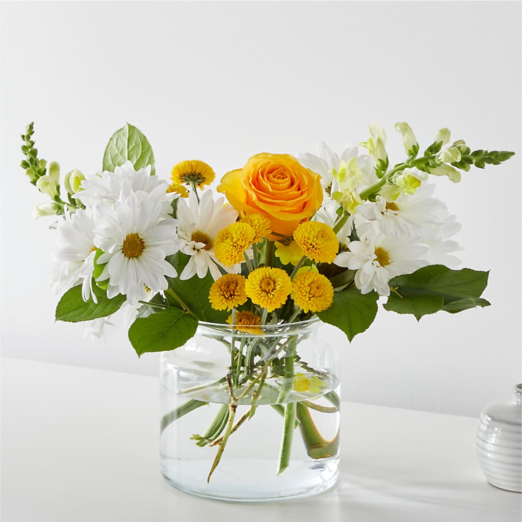 Sun Salutation Bouquet – Flowers Of Naples, Naples FL
