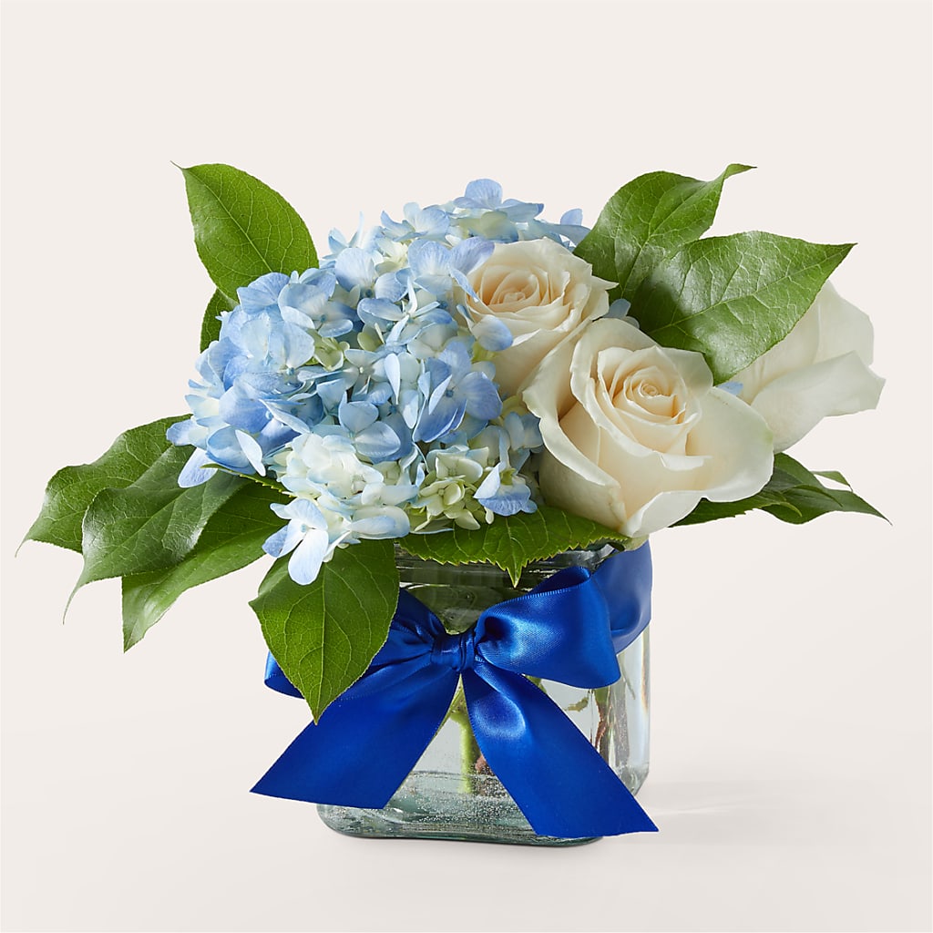 Sky Blue Delight Bouquet – Flowers Of Naples, Naples FL