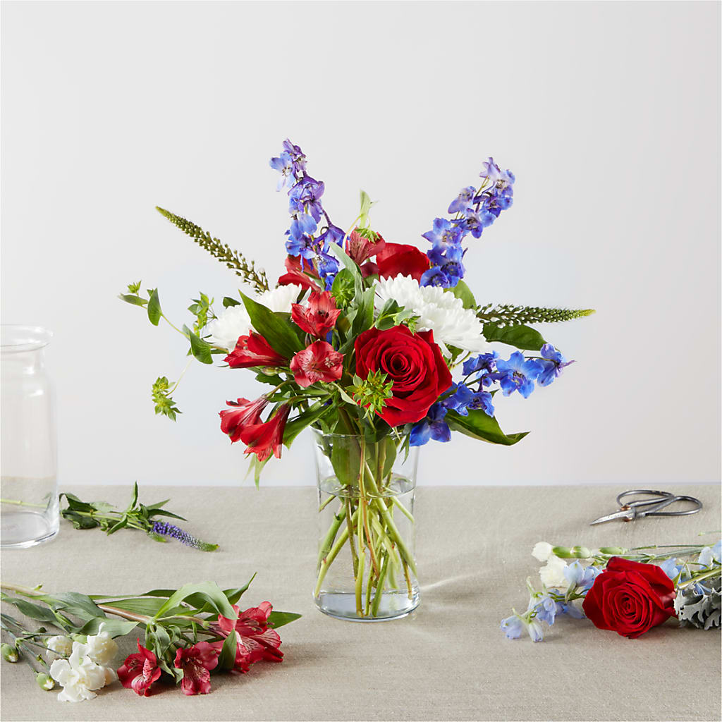 Star Spangled - A Florist Original – Flowers Of Naples, Naples FL