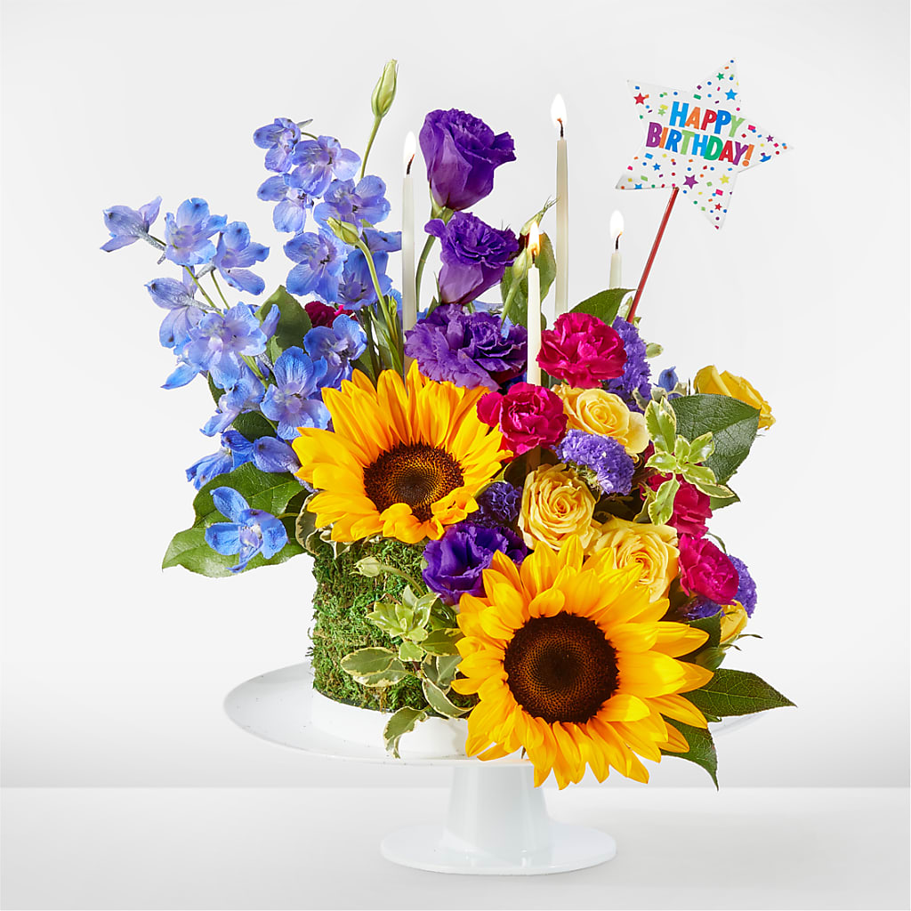 Star of the Day Floral Cake – Flowers Of Naples, Naples FL