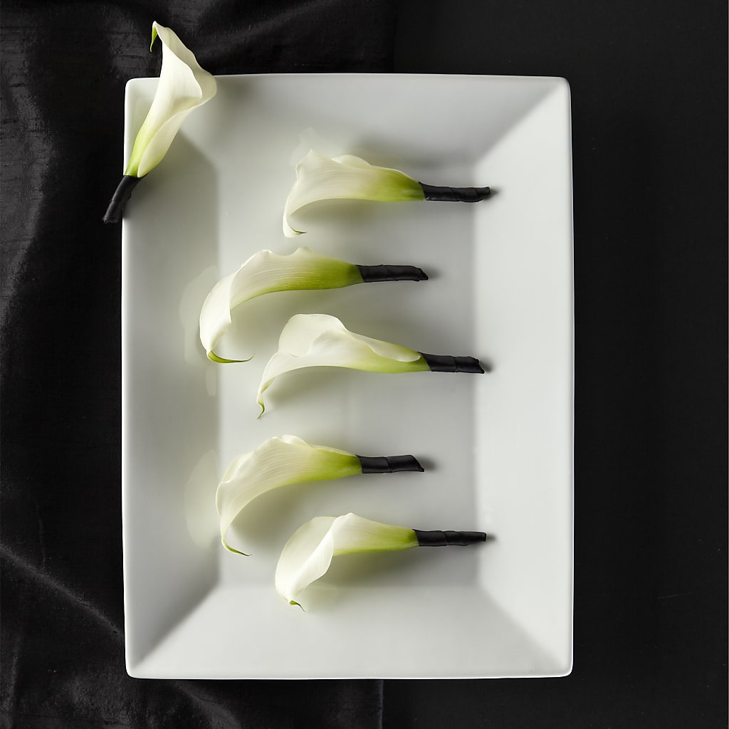 Calla Lily Promise Boutonniere – Flowers Of Naples, Naples FL