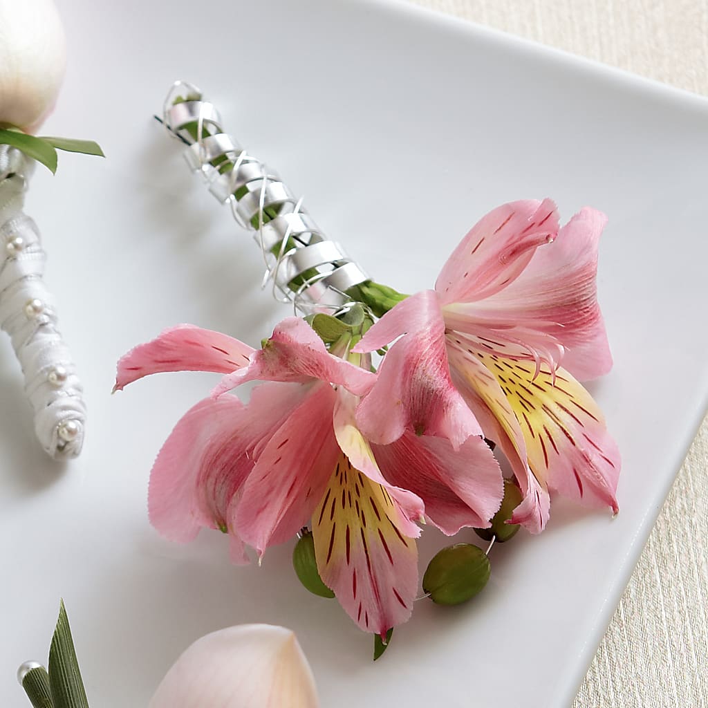 Pink Peruvian Lily Boutonniere – Flowers Of Naples, Naples FL