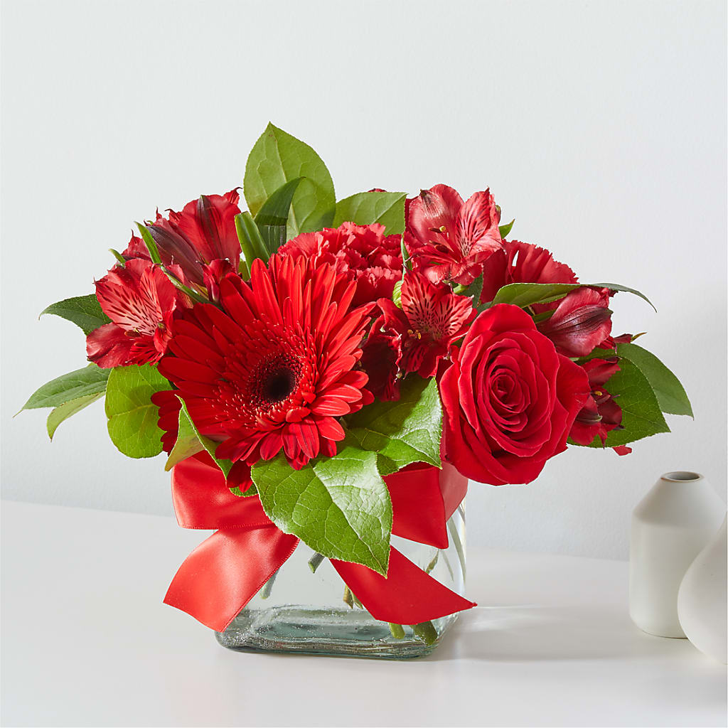 Red Hot Bouquet – Flowers Of Naples, Naples FL