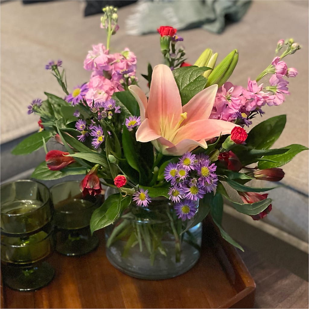 Romantique Bouquet –  Flowers Of Naples, Naples FL