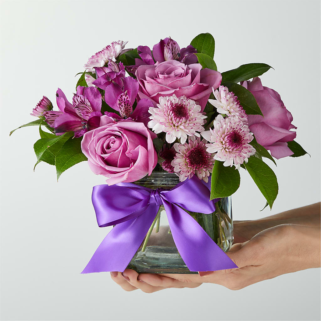 Sugarplum Bouquet –  Flowers Of Naples, Naples FL