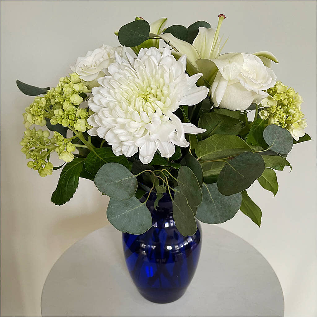 Snowy Dreams Bouquet –  Flowers Of Naples, Naples FL