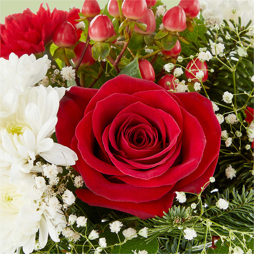 Chance of Flurries Bouquet –  Flowers Of Naples, Naples FL
