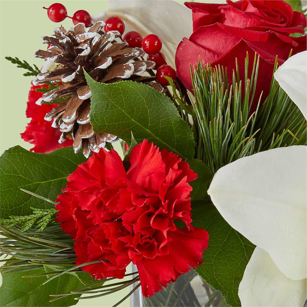 Glistening Icicles Bouquet –  Flowers Of Naples, Naples FL