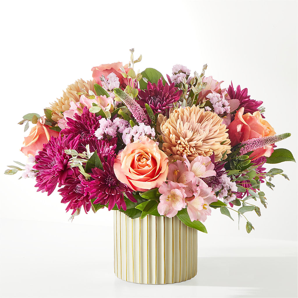 Berry Cobbler Bouquet with Ivory Vase –  Flowers Of Naples, Naples FL
