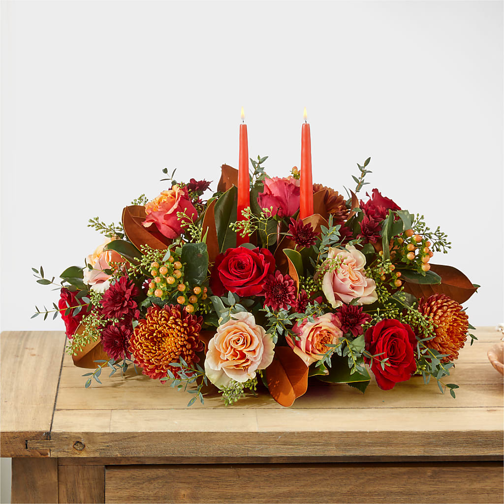 Gather Near Centerpiece –  Flowers Of Naples, Naples FL